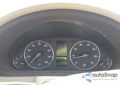 2007 Mercedes-Benz C 350 Luxury 4Matic z USA, uszkodzony, nr VIN WDBRF87HX7F889041